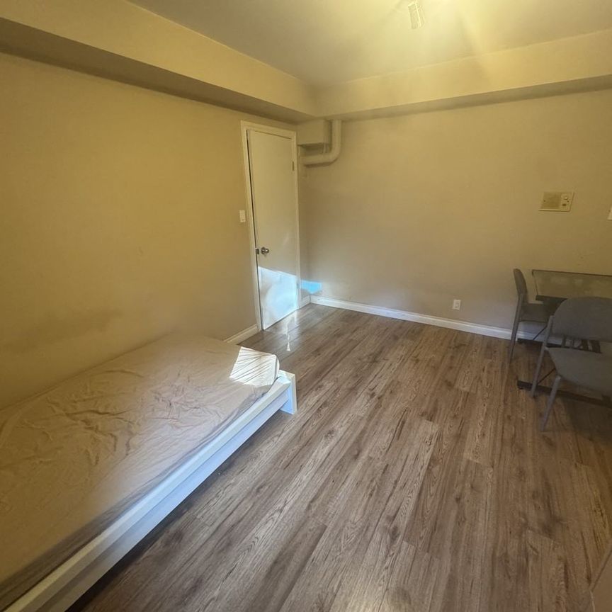 1107 Springer Avenue apartment — Burnaby, BC (2-Bedroom) - 2 Bedroom - Photo 1