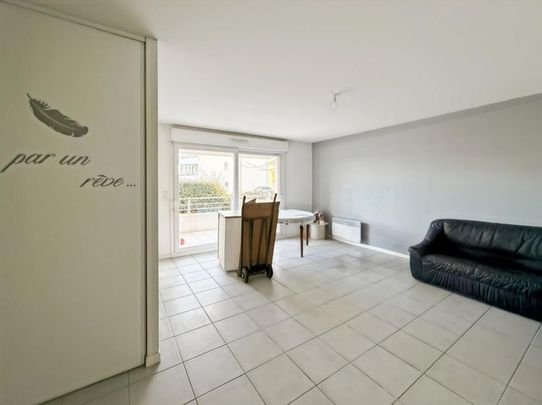 Location Appartement 2 pièces 47m² MONT DE MARSAN 40000 - Photo 1