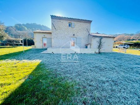 Villa meublée avec piscine et espaces extérieurs secteur campagne - Photo 5