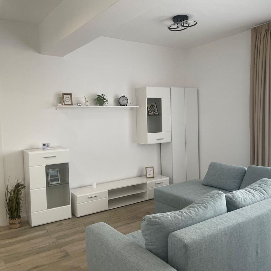 De inchiriat 3 camere in Aviației - Photo 1