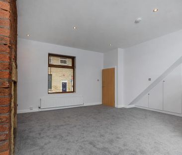 3 bedroom end of terrace house to rent - Photo 5