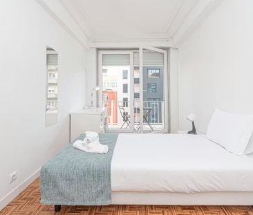 Rua do Arco do Carvalhão, Lisbon, Lisbon 1070-009 - Photo 1