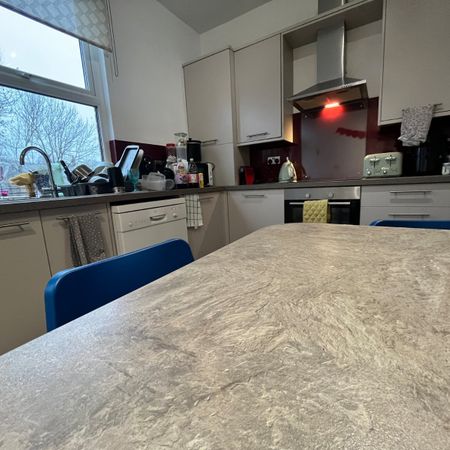 5 bedroom property to rent - Photo 3