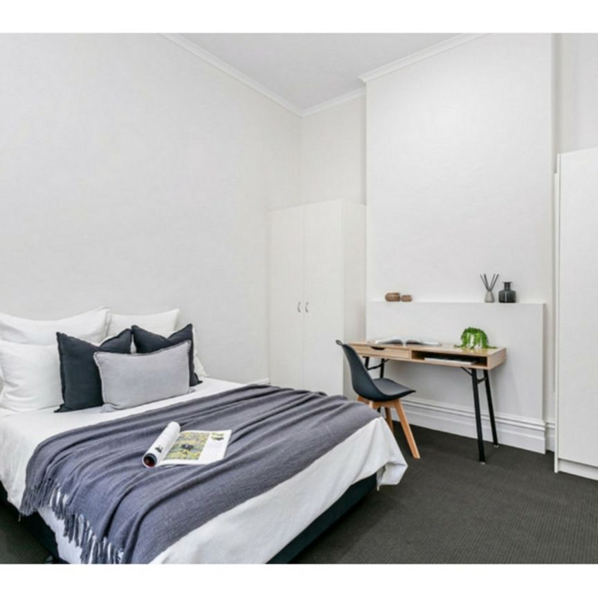 A Convenient Location In The Heart Of Adelaide! - Photo 1