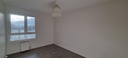 Location Appartement 4 pièces 78m² PRIVAS 07000 - Photo 4