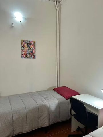 Via Pesaro, Turin, Piedmont 10152 - Foto 2