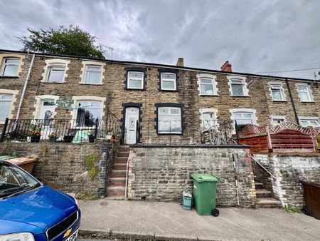 3 bedroom terraced house to rent - Photo 2