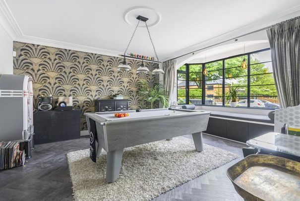 5 bedroom detached house to rent - Photo 1