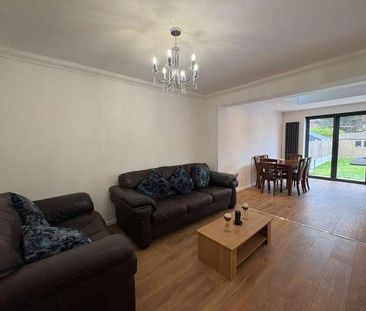 Somerville Road - Romford, RM6 - Photo 1