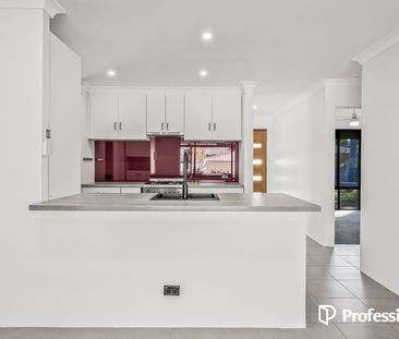 Renovated 3x1 Home for Rent in Mirrabooka - Photo 4