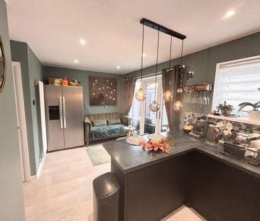 2 bedroom terraced house to rent - Photo 1