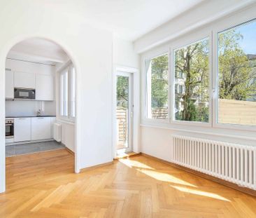 Beautiful renovated studio with terrace access! - Photo 2