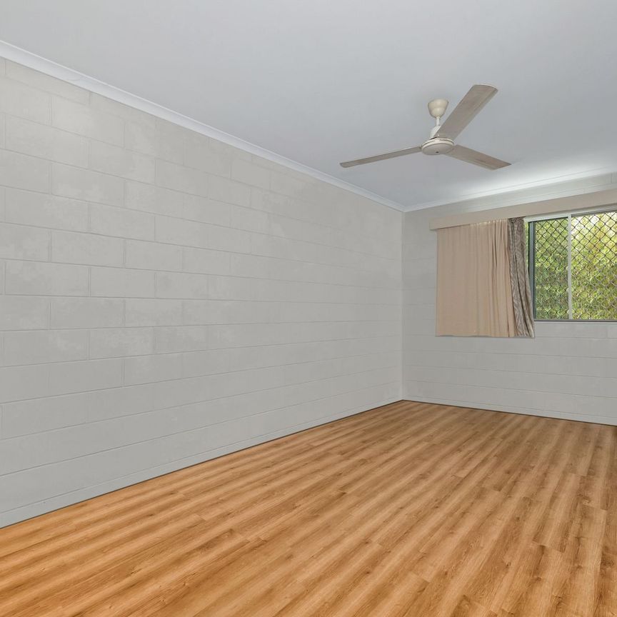 2/82 Eleventh Avenue, 4810, Railway Estate Qld - Photo 1