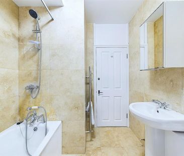 2 bedroom maisonette to rent - Photo 6