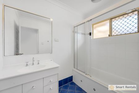 9 Miller Circuit, Kirwan QLD 4817 - House For Rent | Domain - Photo 5