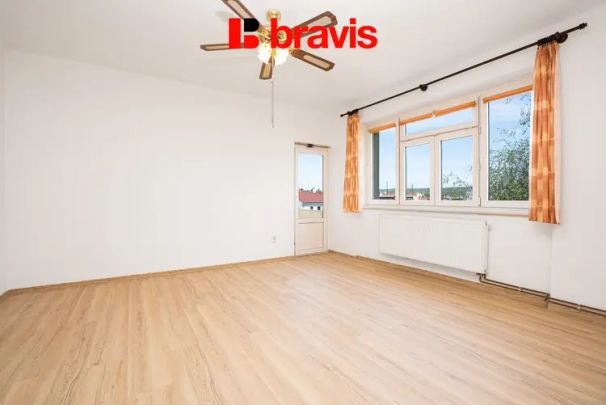 Pronájem bytu 1+kk, ul. Purkyňova, Brno - Královo Pole, balkón - Fotografie 1