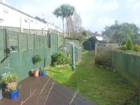 Comprigney Close, Truro, TR1 - Photo 2