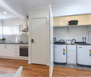 FULLY FURNISHED, LUXURY MICRO APARTMENT - Photo 4