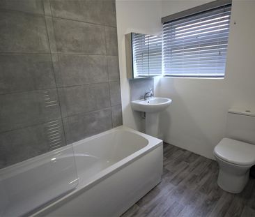 2 bed flat to rent in Stonegrove, Edgware, HA8 - Photo 6