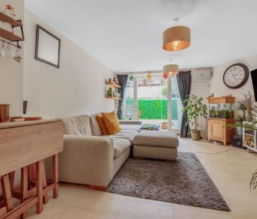 3 bedroom apartment to rent - Photo 1