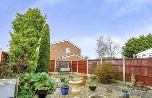 3 bedroom detached house to rent - Photo 1