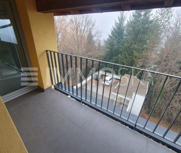 Elegante appartamento con balcone panoramico - Foto 3