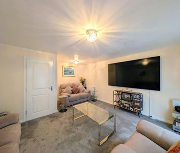 4 bedroom terraced house to rent - Photo 2