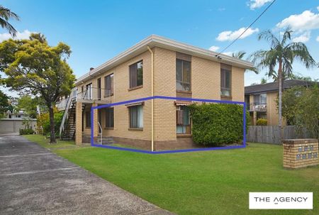Two-Bedroom Unit in Quiet Cul-de-Sac Location - Photo 5