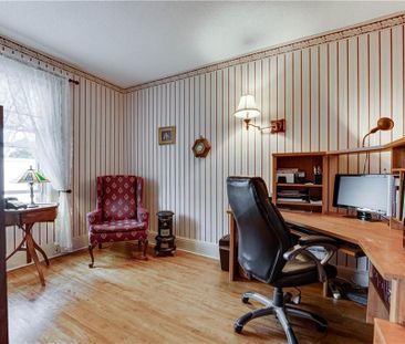 For Lease - 22 Queen Street, Innisfil, Ontario - Photo 3