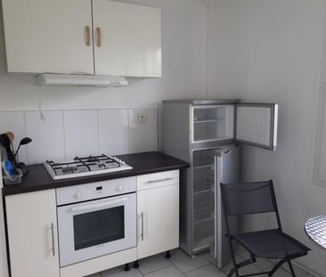 Location Appartement 3 pièces 55m² ST ANDRE LES VERGERS 10120 - Photo 6