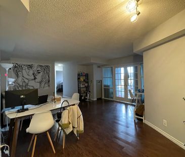 For Lease - 456 College Street Unit# 602 Master Bedroom, Toronto, O... - Photo 1
