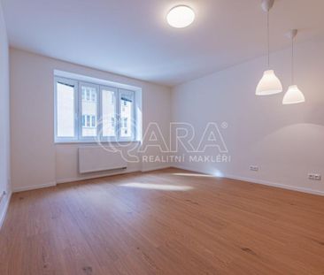 Pronájem bytu 1+kk 34 m2 - Photo 6