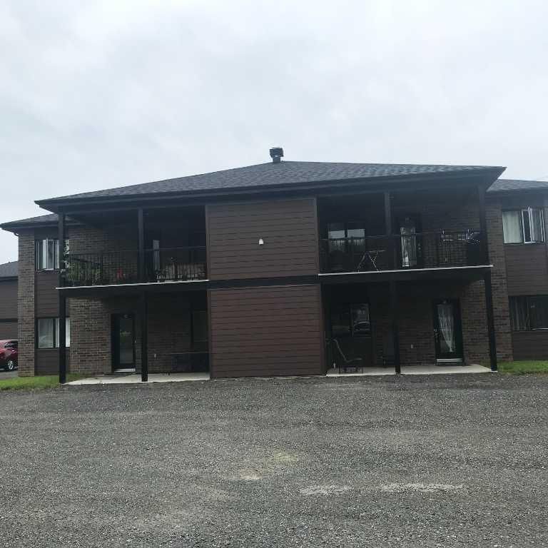 4 1/2 à louer (Bromptonville) - Photo 1