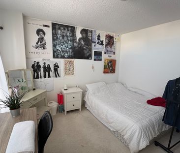 For Lease - 1001 Abram Court, Innisfil, Ontario - Photo 5