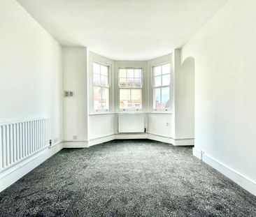 2 Bed Flat, Royal College Street, NW1 - Photo 4