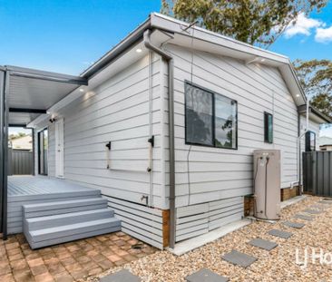 Stunning Renovated Home with 6.6 Kw Solar Panels - Photo 5