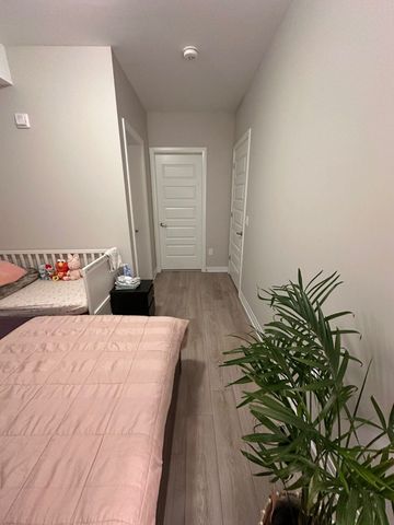 For Lease - 480 Gordon Krantz Boulevard Unit# 520, Milton, Ontario - Photo 4