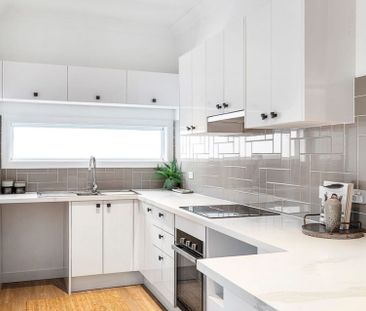 Exceptional Family Home - Photo 6