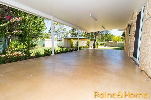 1 Kent Place, Dubbo, NSW 2830 - Photo 1