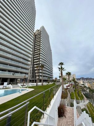 2 room luxury Apartment for rent in Benidorm, Valencia - Photo 1