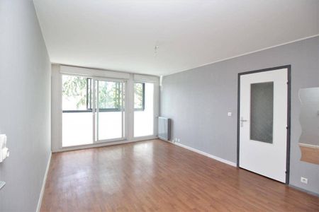 Appartement 3 pièces - - Photo 2