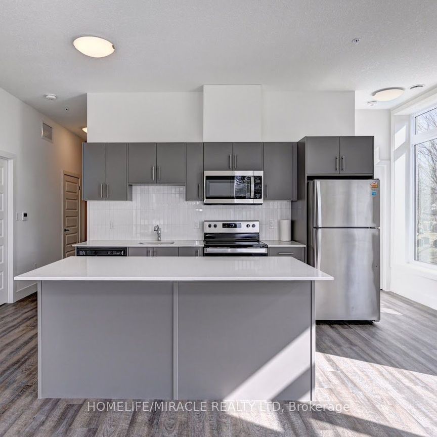 For Lease - 107 Rogers Street, Waterloo, Ontario - Photo 1