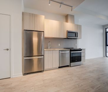 For Lease - 720 Whitlock Avenue, Milton, Ontario - Photo 6