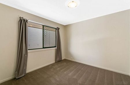 8/2 Benjamin St Mount Lofty - Photo 2