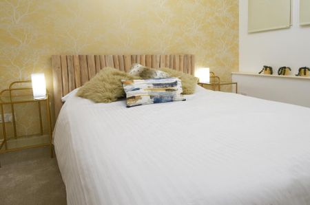 1 bedroom in a house share to rent - Photo 4