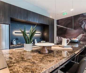 For Lease - 125 Bronte Road Unit# A0809, Oakville, Ontario - Photo 5