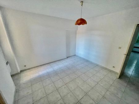 Location Appartement 3 pièces 73 m2 à Lodève - Photo 5