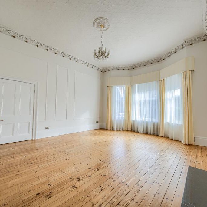 4 bedroom apartment to rent - Photo 1