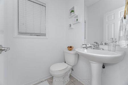 For Lease - 58 Gentile Circle, Vaughan, Ontario - Photo 3