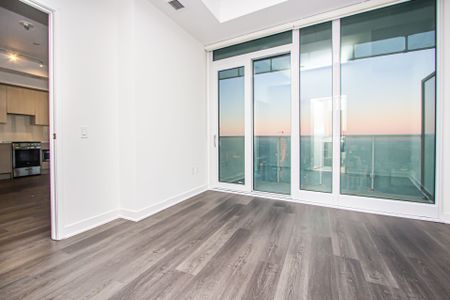 For Lease - 3900 Confederation Parkway Unit# 5801, Mississauga, Ontario - Photo 5